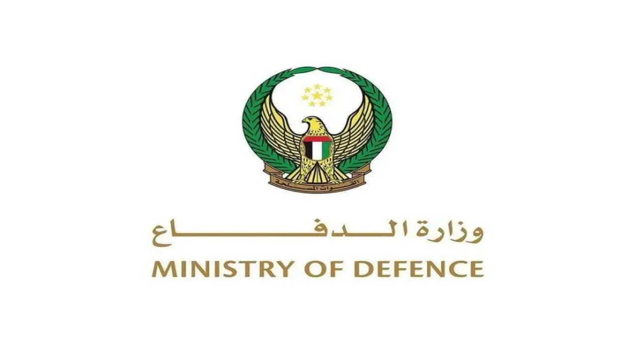 الدفاعات الجوية الإماراتية تتصدى لـ 12 صاروخاً باليستياً و17 طائرة مسيرة إيرانية